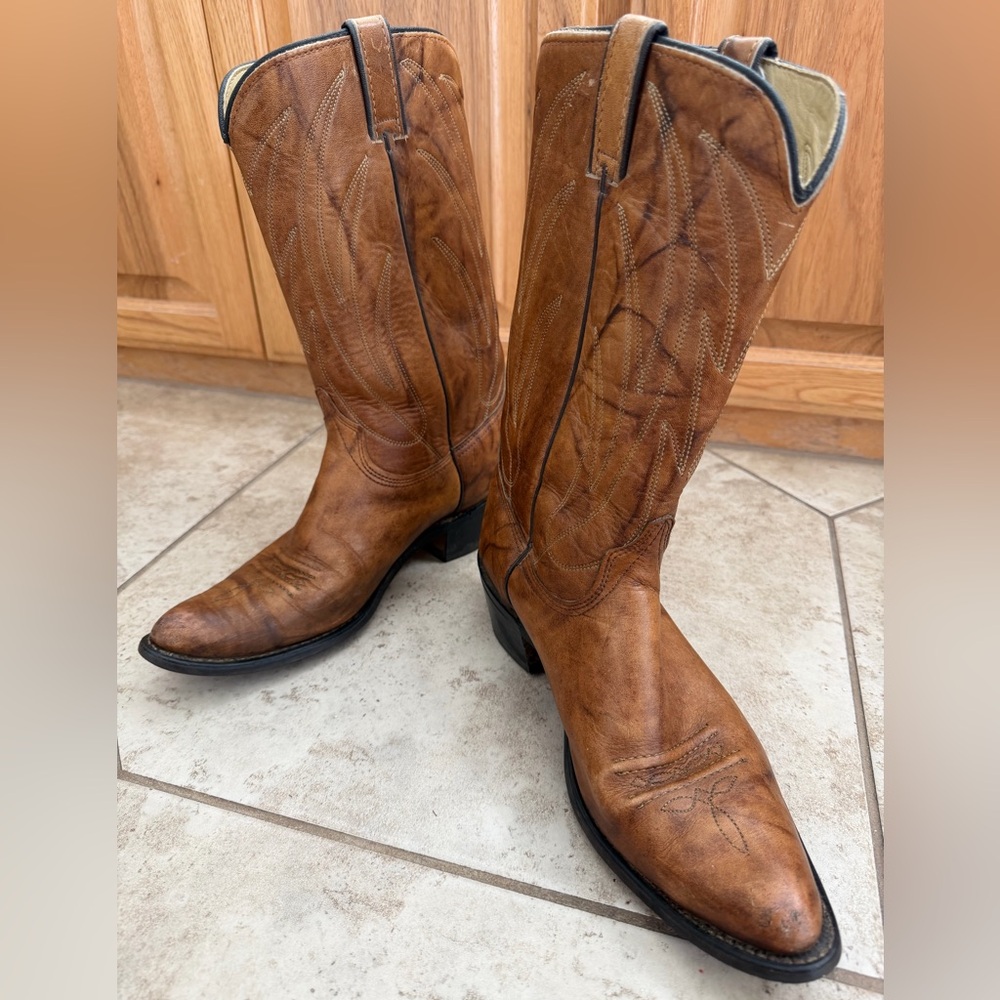 Wrangler Men’s Brown Leather Western Cowboy Boots, Size 11D - Picture 2 of 10